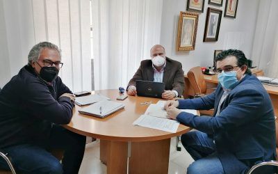 Villahermosa solicita a la Junta autorización para el baño público en la Laguna Blanca
